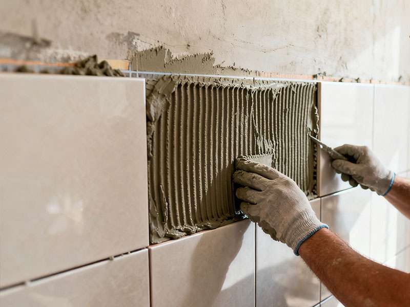 tile-adhesive-application